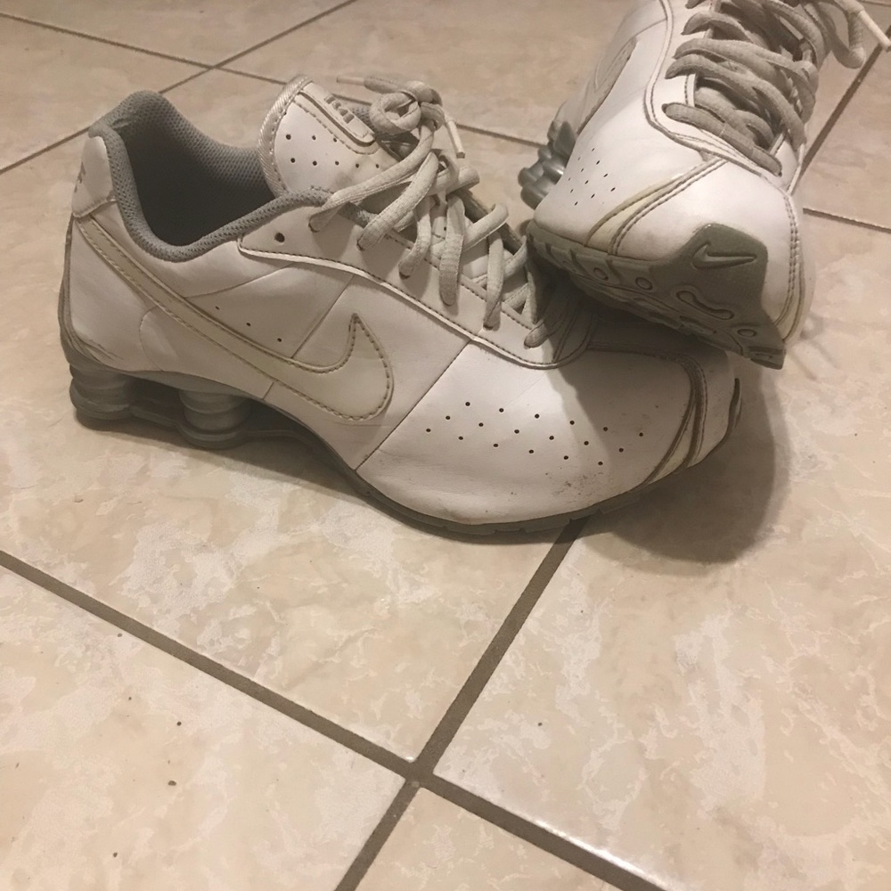 Nike shoes size 8